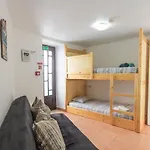 Estudios Lagido - Peniche Surf Camp Working Space & Surf Ferrel