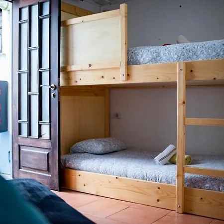 Διαμέρισμα Estudios Lagido - Peniche Surf Camp Working Space & Surf Ferrel (Leiria)