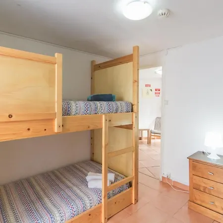 Estudios Lagido - Peniche Surf Camp Working Space & Surf Διαμέρισμα *