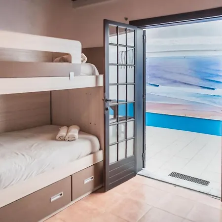 Estudios Lagido - Peniche Surf Camp Working Space & Surf