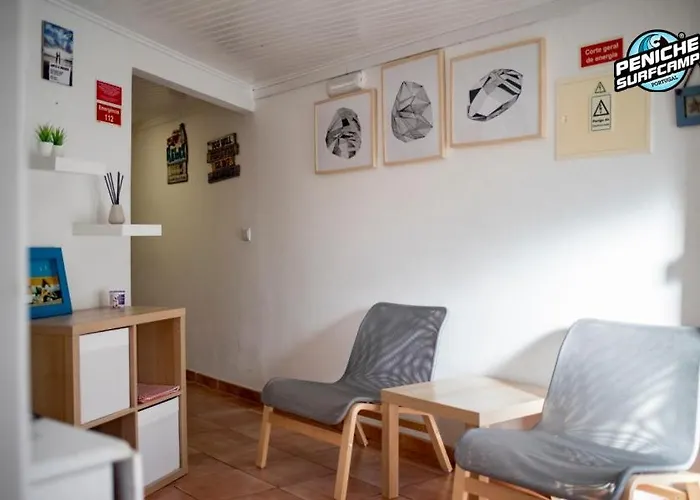 Estudios Lagido - Peniche Surf Camp Working Space & Surf דירה *