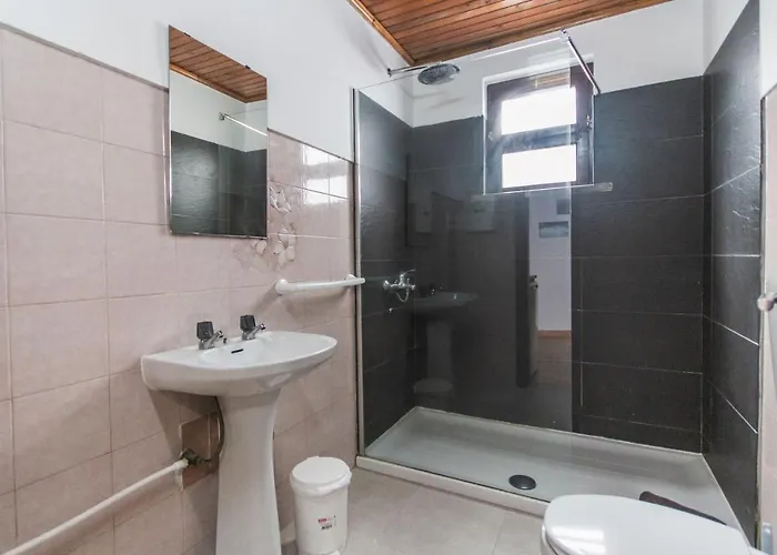 Estudios Lagido - Peniche Surf Camp Working Space & Surf דירה פרל